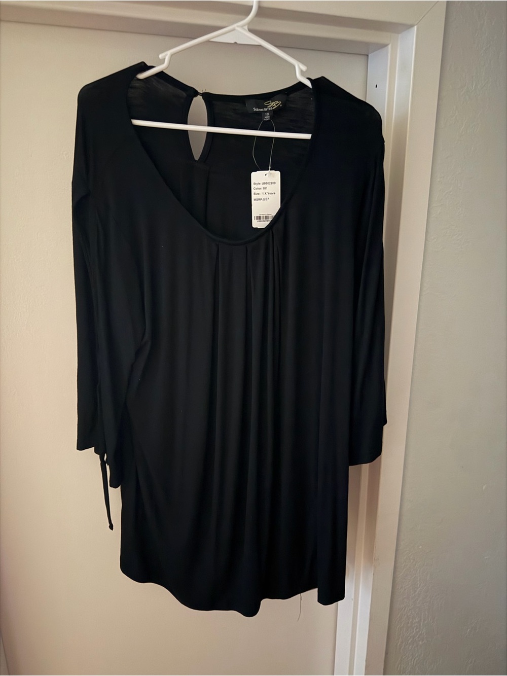 Suzanne Betro Black Scoop Neck Tunic Top 1X NWT